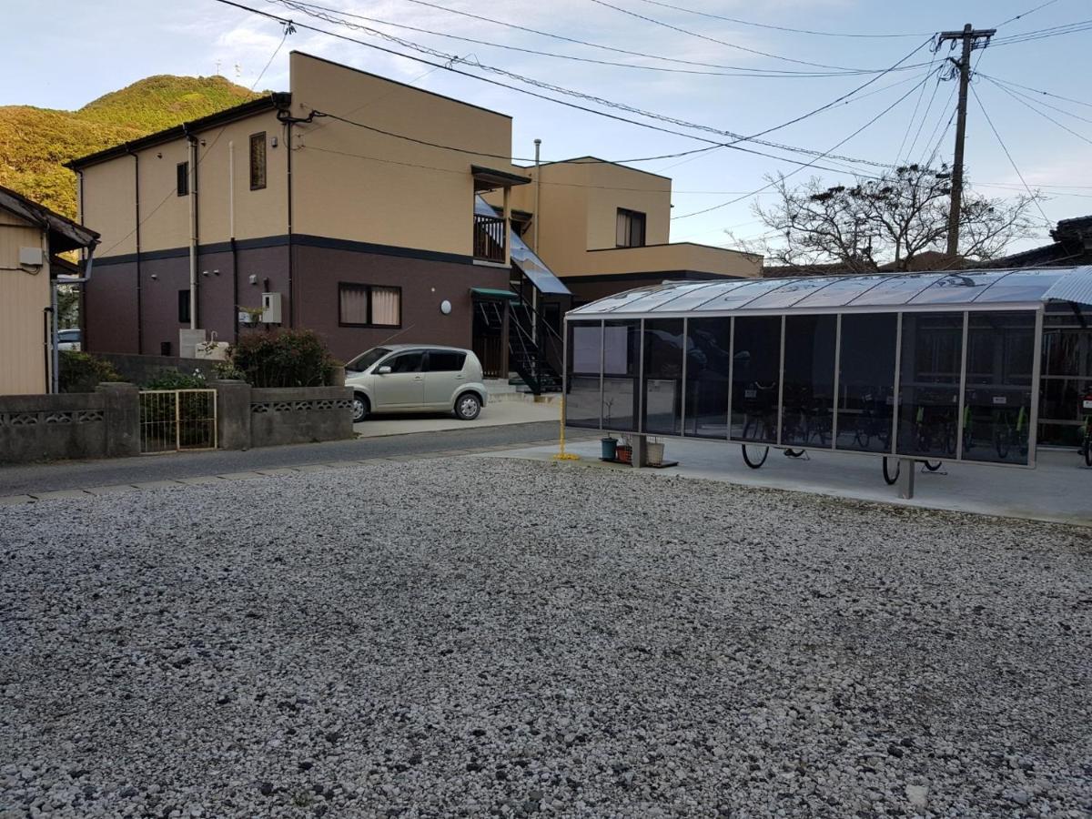 Midori Guesthouse&Hostel Tsushima  Exterior photo